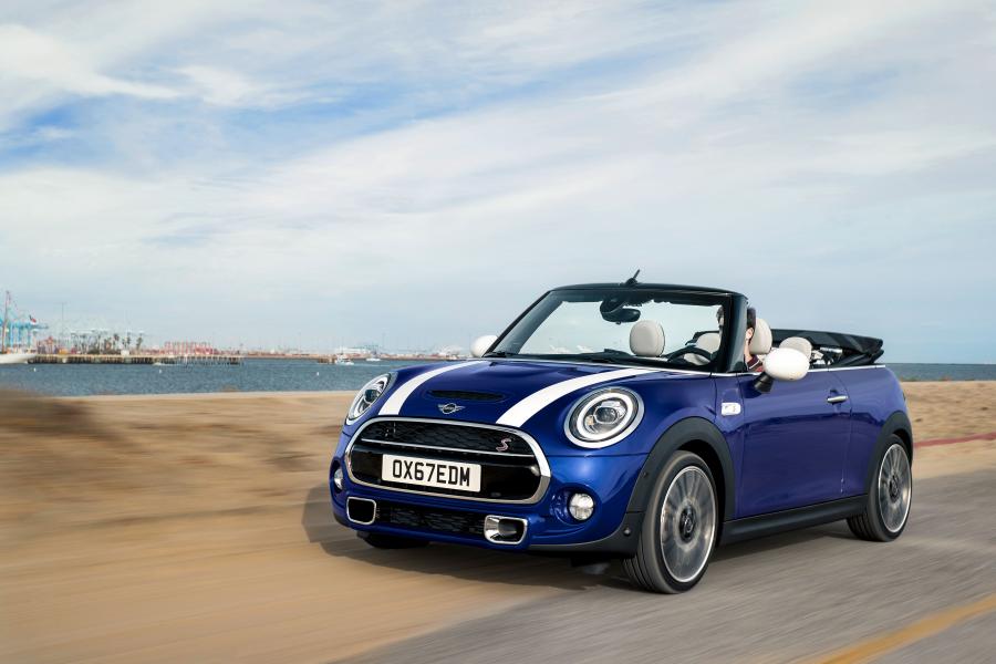  Mini Cooper S Cabrio (F57) 2018 года  (WW) (фото 169 из 222)